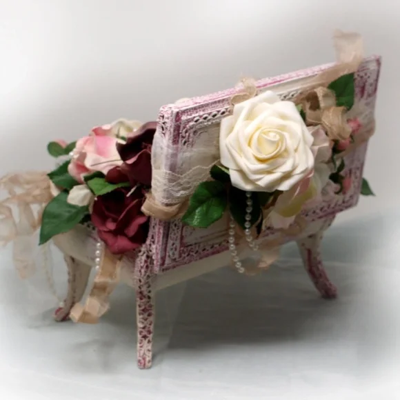 Shabby Chic Floral Arrangement in Upcycled Jewelry Box, Bird. Roses, Faux pearls
